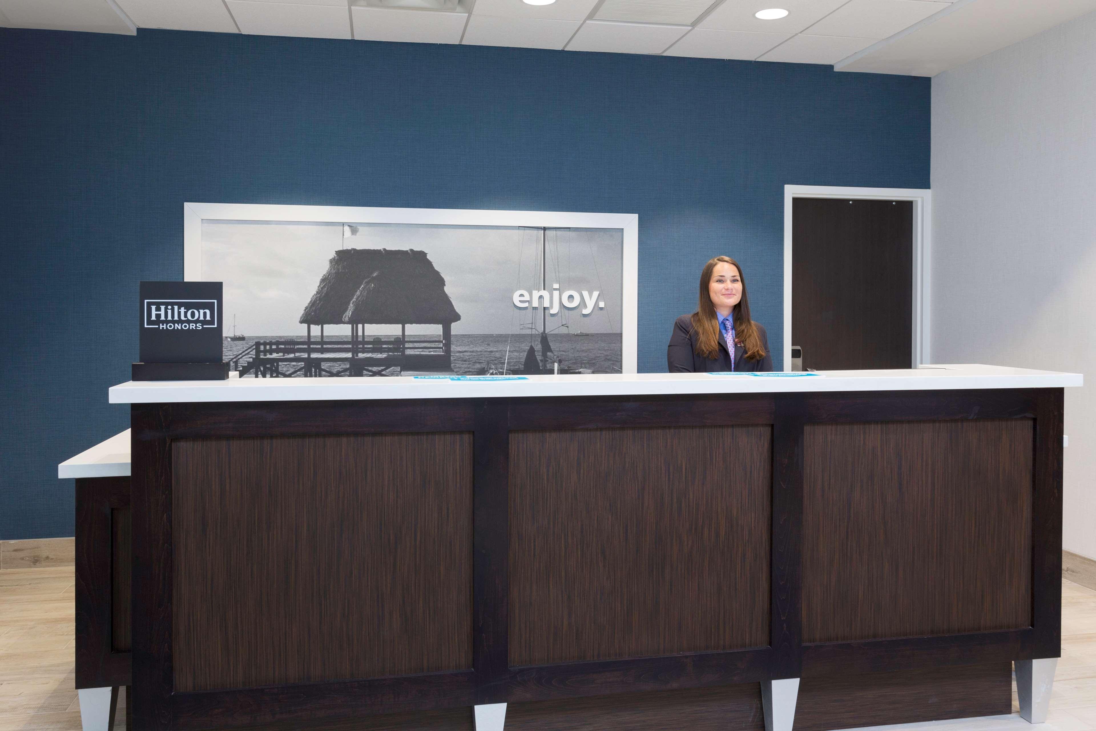 Hampton Inn Fort Lauderdale פומפנו ביץ' מראה חיצוני תמונה